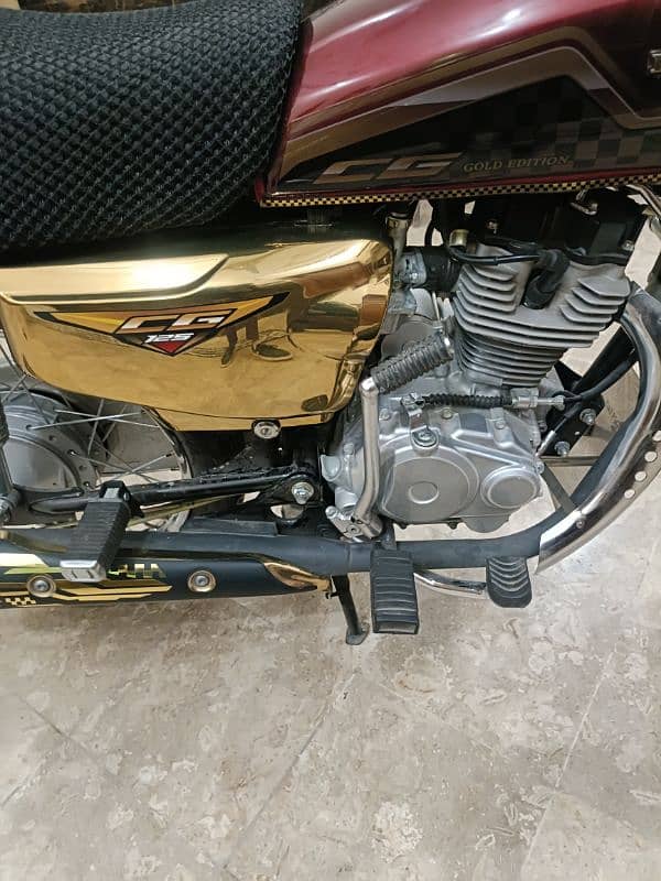 Honda 125 golden edition 2