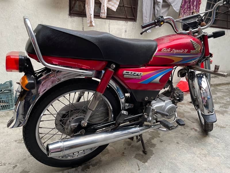 HONDA CD 70  2011 GOOD CONDITION HOME USED ! 1