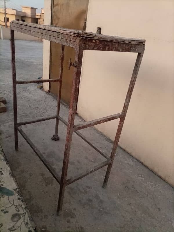 Iron table with 4 - 5 meter height 0