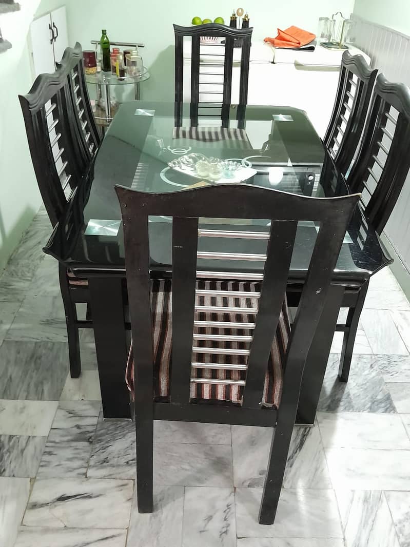 Dinning table with six chairs 5