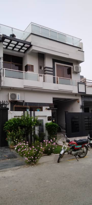 5 MARLA USED HOUSE AVAILABLE FOR SALE EE BLOCK CITI HOUSING GUJRANWALA 1