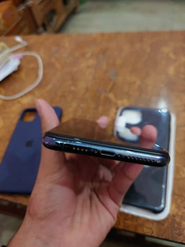 Iphone 11 pro max 64gb Factory Unlock 8