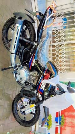 Yamaha YBR 125G only 375km driven 2023 model