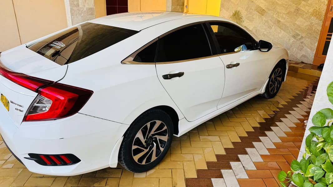 Honda Civic Oriel 2016 Civic X 8