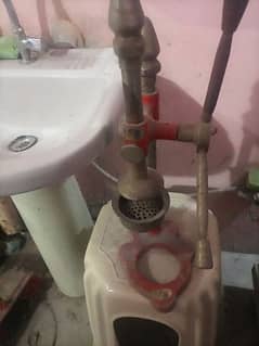 Hand made juicer