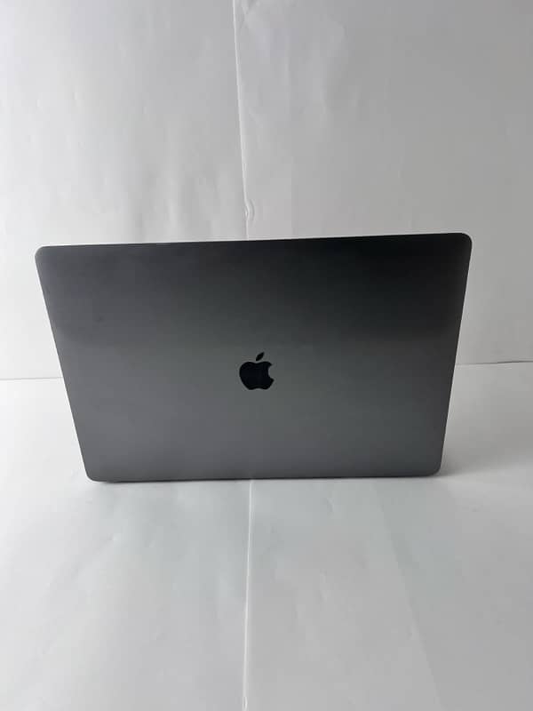 MACBOOK PRO 2016 0