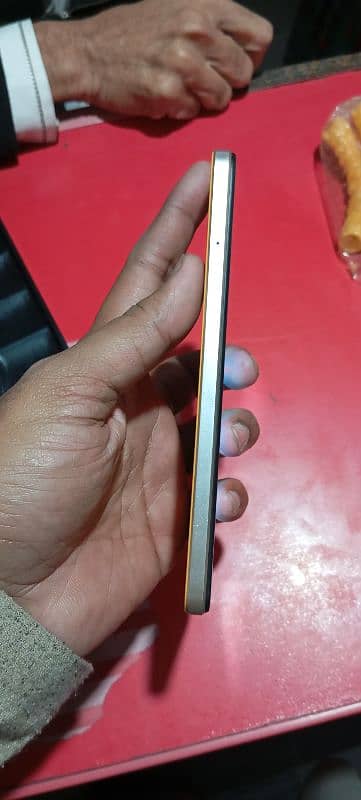 OPPO A17 Smartphone With Box Charger 9/10 Condition 8/256. . 4