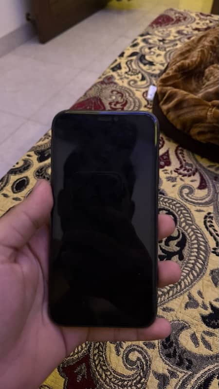 iphone 11 64 gb pta approved 5