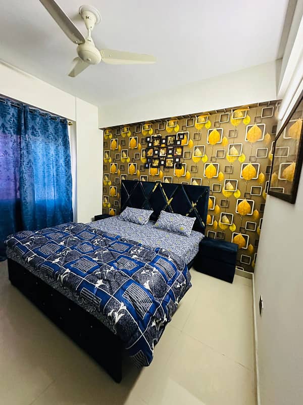 1 BHK furnished Luxurious apartment daily basis and weekly monthly 0