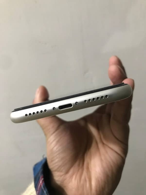 Iphone 11 JV 64gb 2