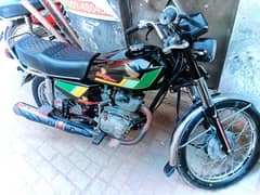 honda 125 ok hy koi masla nh bhren hy