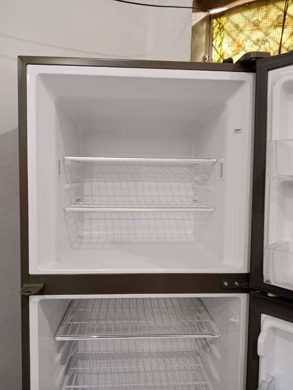 haier single door fridge in good condition 2