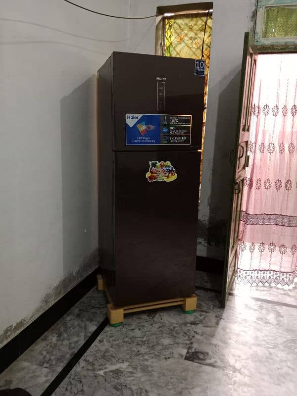 haier single door fridge in good condition 4