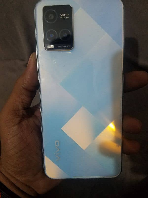 Vivo y33s 8/128 Exchange possible 2