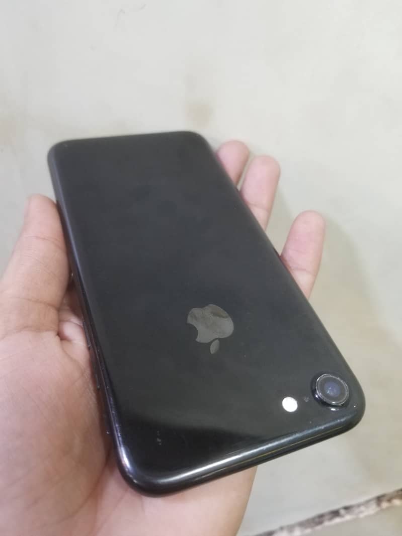 iphone 7 128 gb pta approved 3