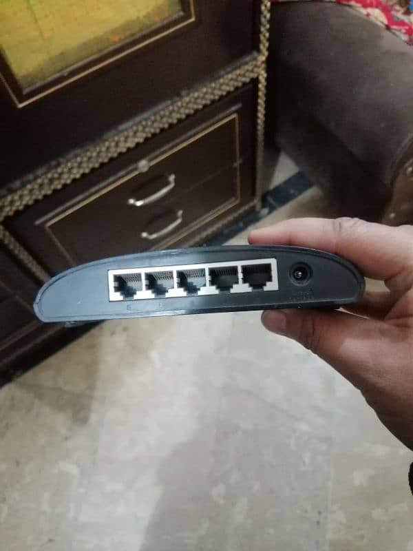 dlink giga 5 port switch 0