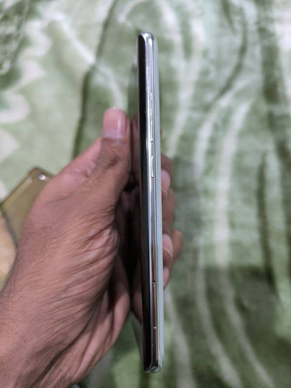 MI Note 10 Lite 9/10 with box. front camera not working 4