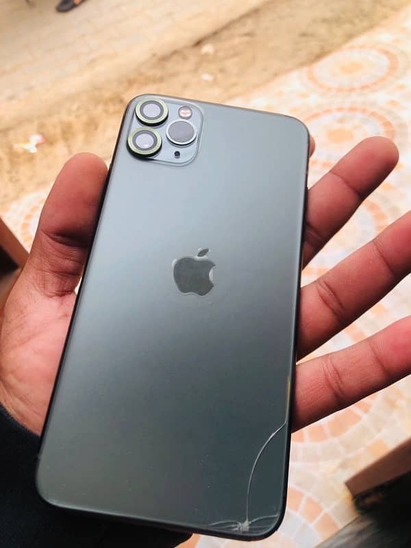 IPhone 11 Pro Max 256GB Factory Unlocked 7