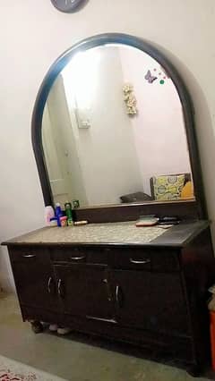 Large Size Mirror with 3 drawers and 3 large storages