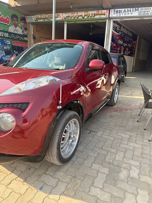 Nissan Juke 2012 1