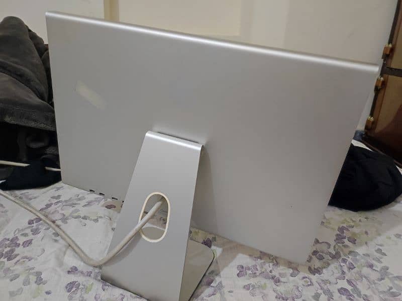 Apple Led monitor 23" 1