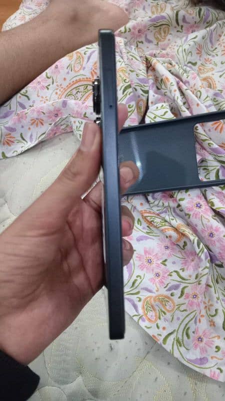 redmi note 13 pro just box open 4