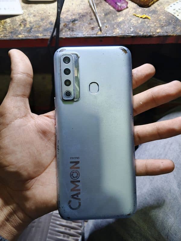 camon 17 0