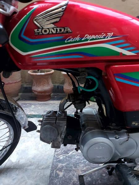 honda cd 70 red colour 2017 model 2