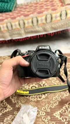 DSLR D5100