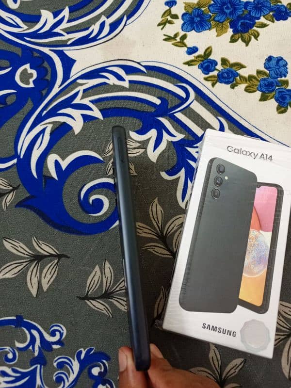 samsung A14 6