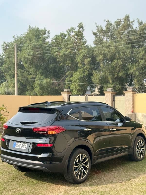 Hyundai Tucson AWD A/T Ultimate 2023 4