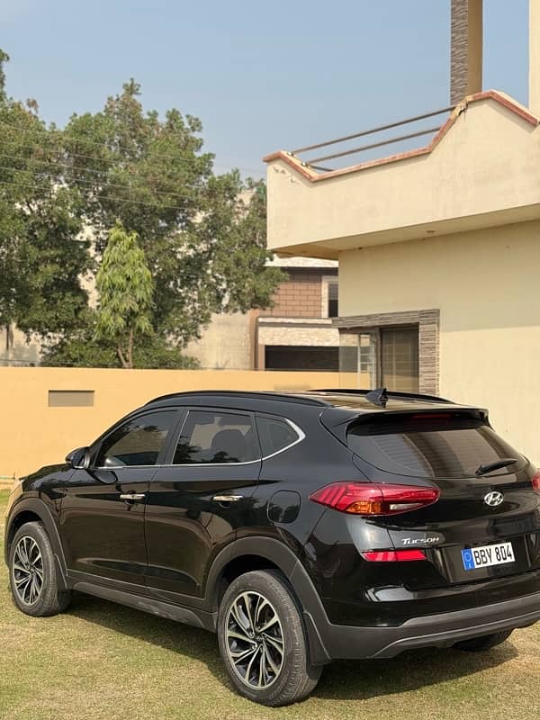 Hyundai Tucson AWD A/T Ultimate 2023 5