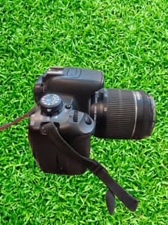 Canon EOS 700D DSLR Camera For sale