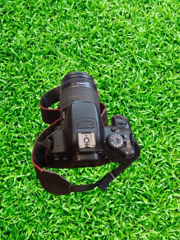 Canon EOS 700D DSLR Camera For sale 2