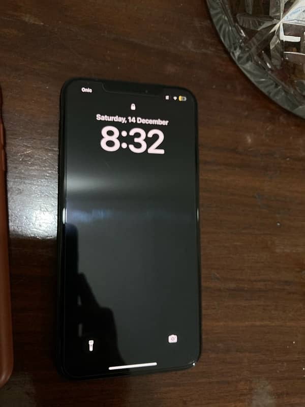 iphone xs max 256gb pta approved 0