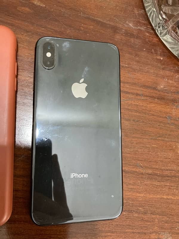 iphone xs max 256gb pta approved 1