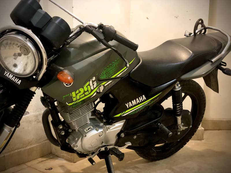 Yamaha YBR 125G 2023 3