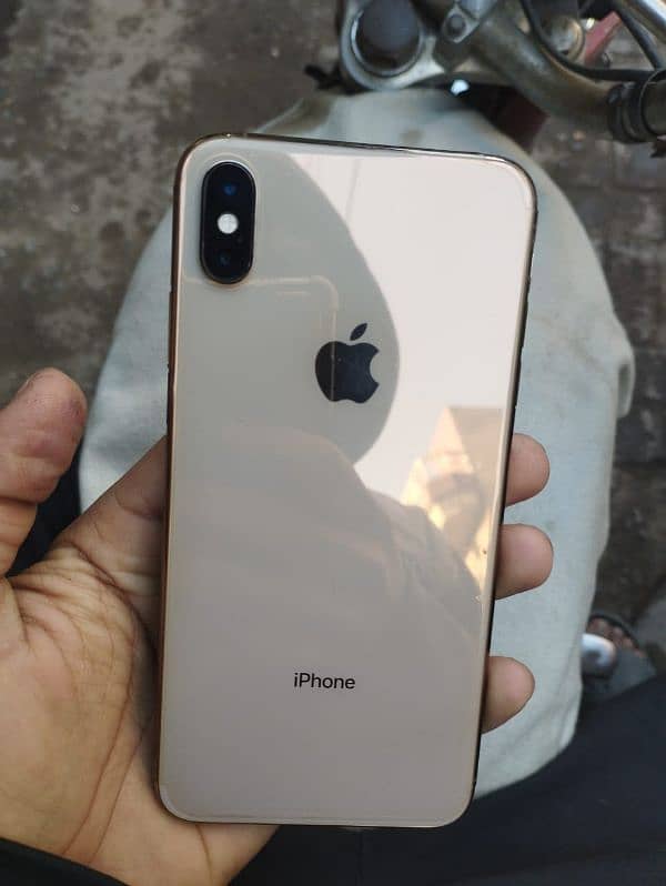 Iphone xsmax  pta 256gb 4