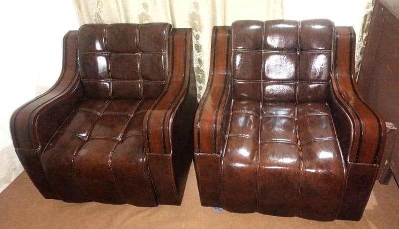 5 seater leather sofa 3 months use 0