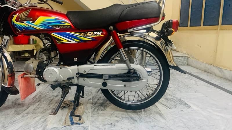 Honda CD 70 mint condition gift for bike lovers 9