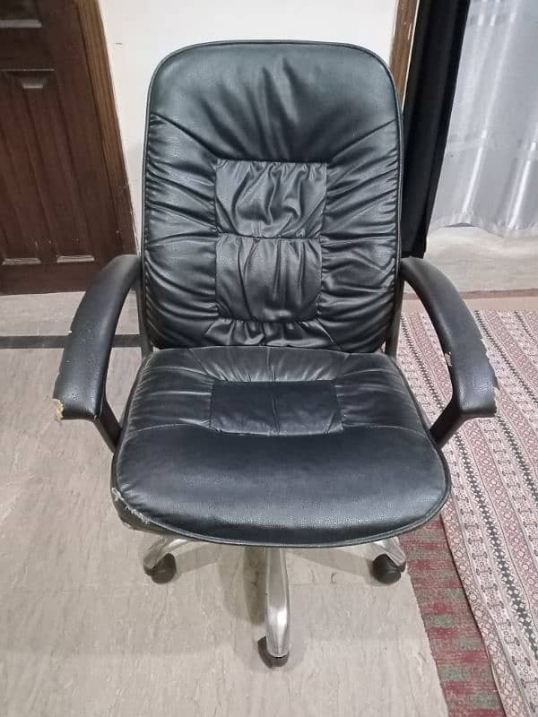 Revolving office chair 4