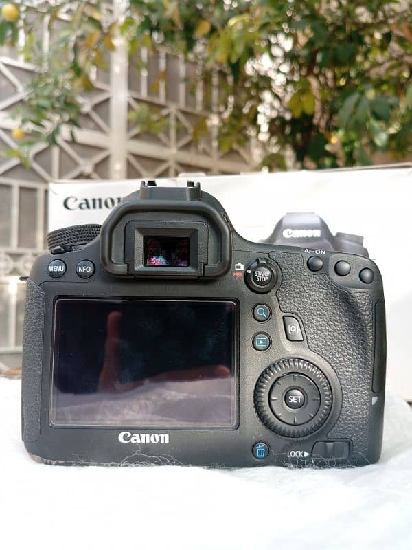 Canon Eos 6D Only body 2