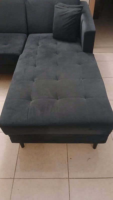 L Shaped Sofa 2