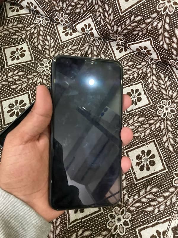 iphone 11 pro max 5