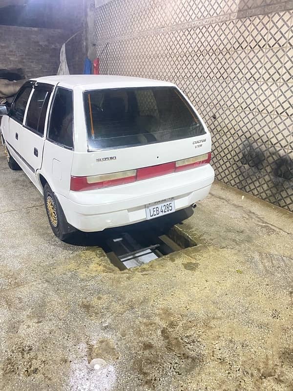 Suzuki Cultus 2006 lush condition 4