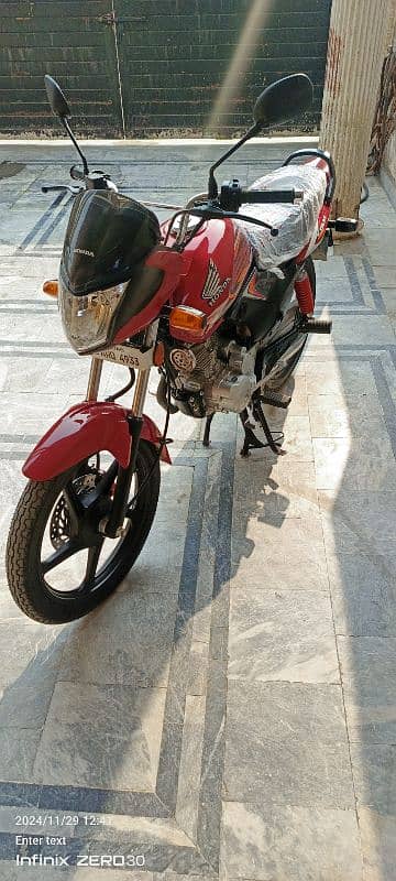 Honda CB 125F 2025 2