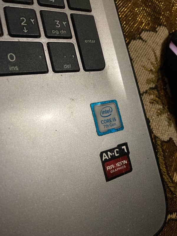 hp laptop i5 7th 2