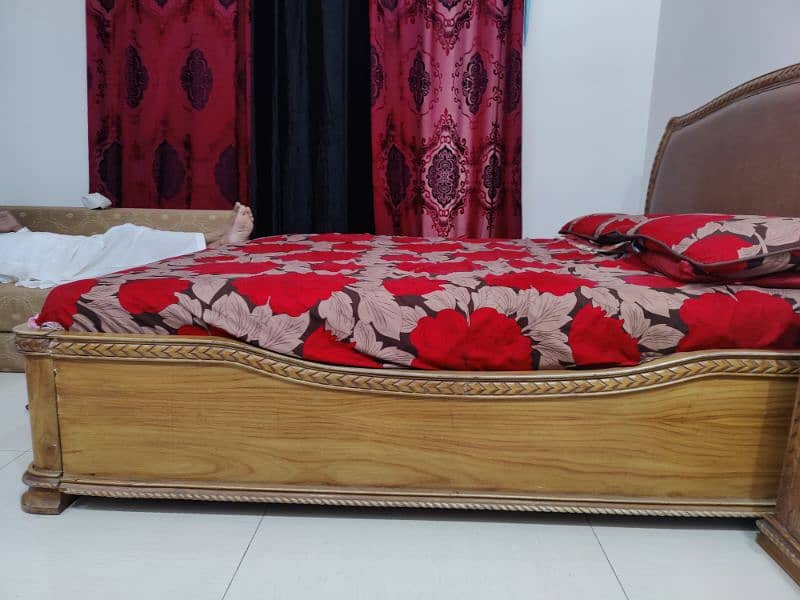 Bed Set - Double Bed - Dressing, Side table and Spring Mattress URGENT 4