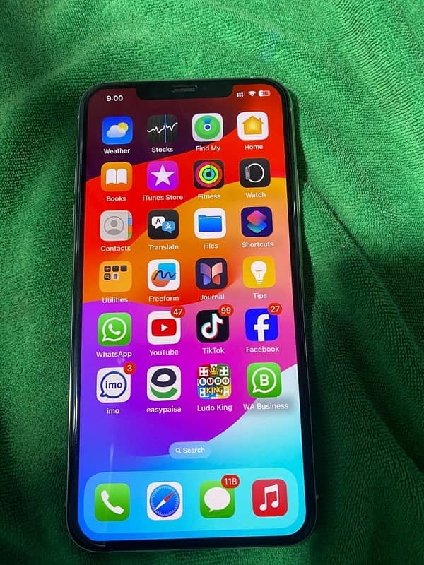 iPhone 11 Pro Max 256 Gb pta approved water pack 3