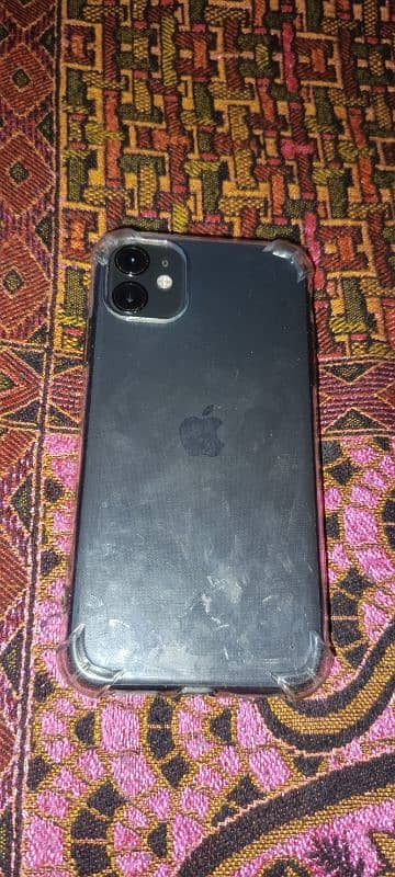 IPHONE 11  128 GB 1